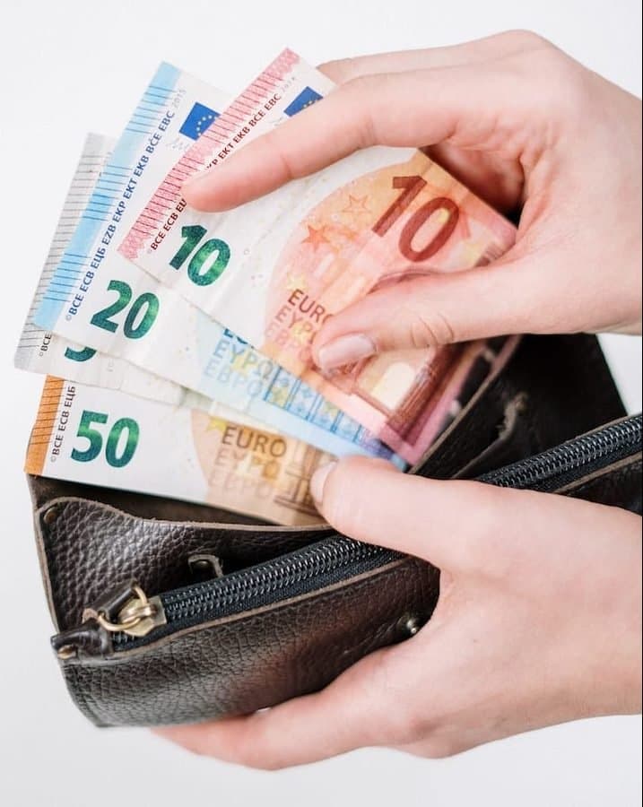 Salario UX Designer en España y LATAM en 2026: Guía completa